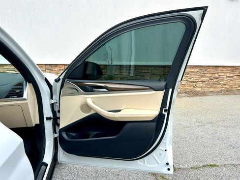 Used 2019 BMW X3 sDrive30i RWD image 14