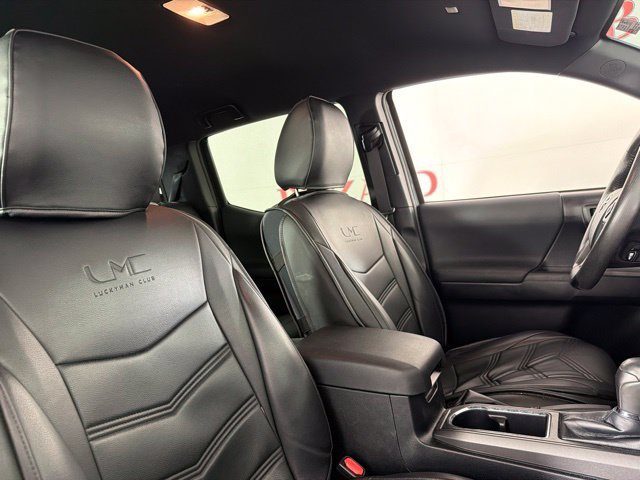 Used 2019 Toyota Tacoma TRD Off-Road AWD/4WD image 35