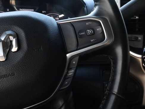 Used 2024 RAM 2500 Laramie AWD/4WD image 34