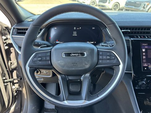 New 2026 Jeep Grand Cherokee L 4WD image 21
