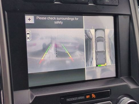 Used 2018 Ford F150 Platinum w/ Technology Package image 30