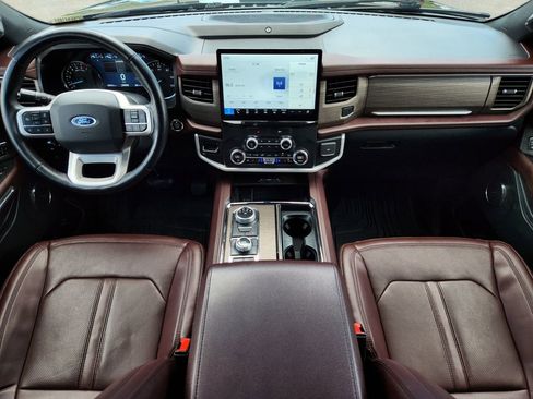 Used 2022 Ford Expedition Limited AWD/4WD image 19