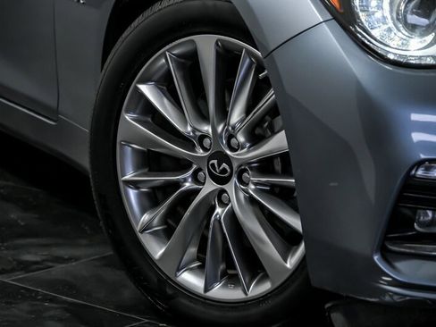 Used 2020 INFINITI Q50 Luxe RWD image 3
