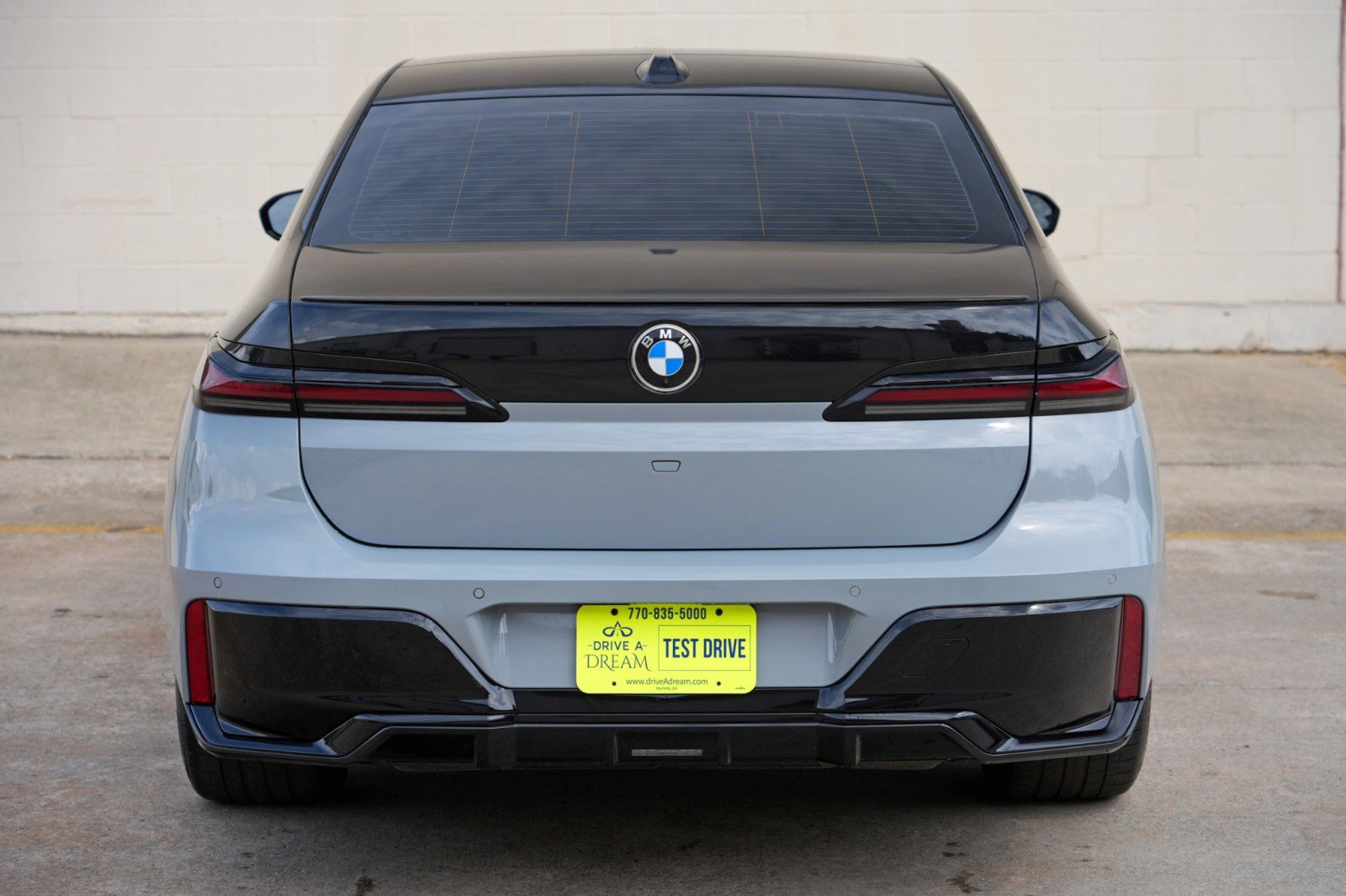 Used 2025 BMW 740i RWD image 62