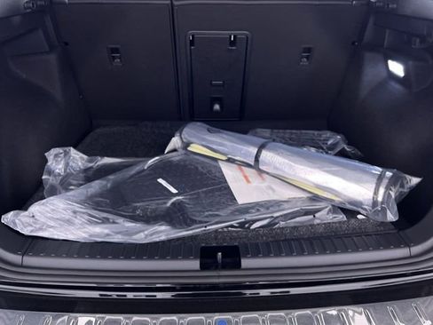 New 2025 Volkswagen Taos SEL image 24