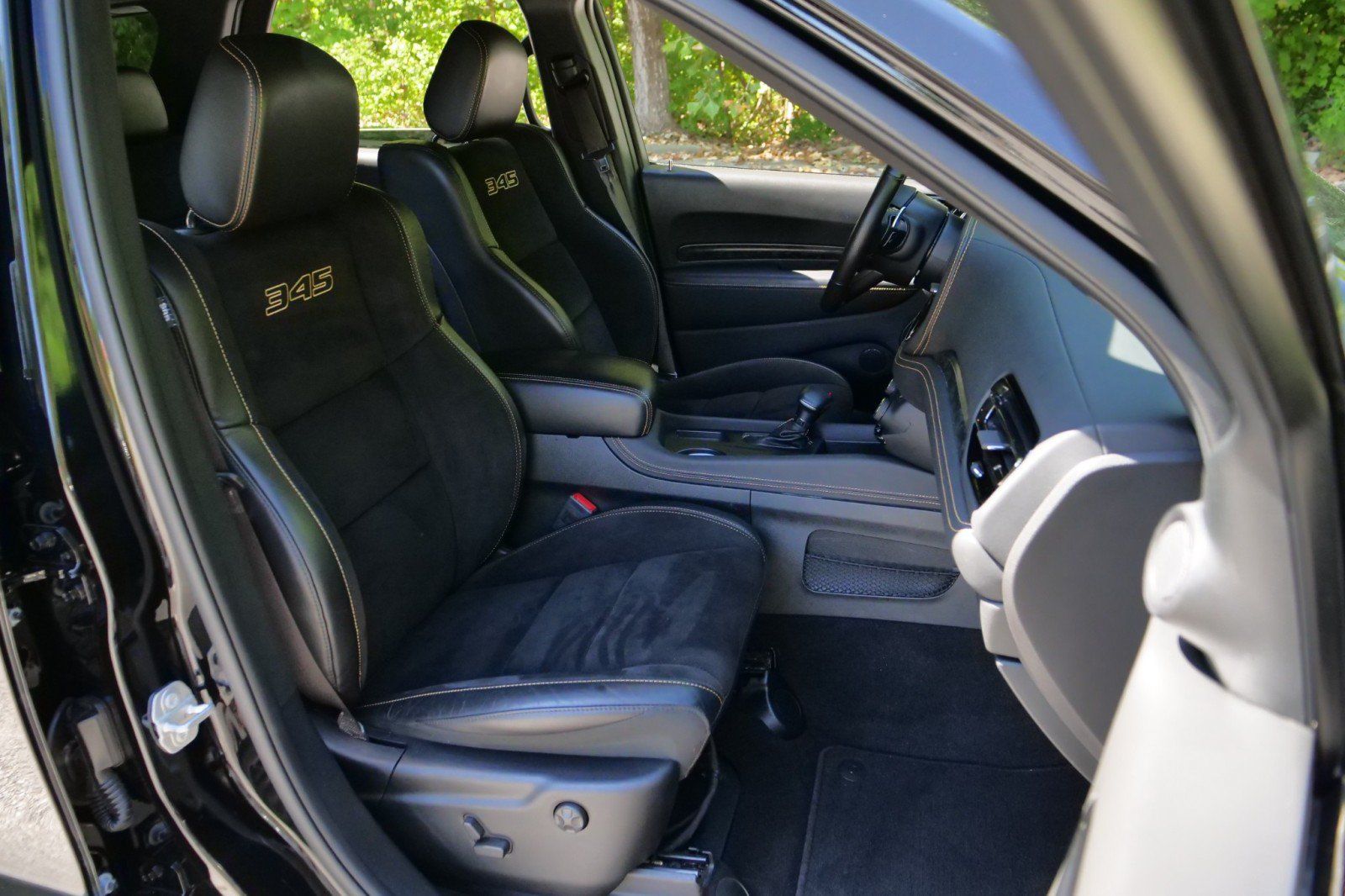 Used 2025 Dodge Durango R/T AWD/4WD image 44