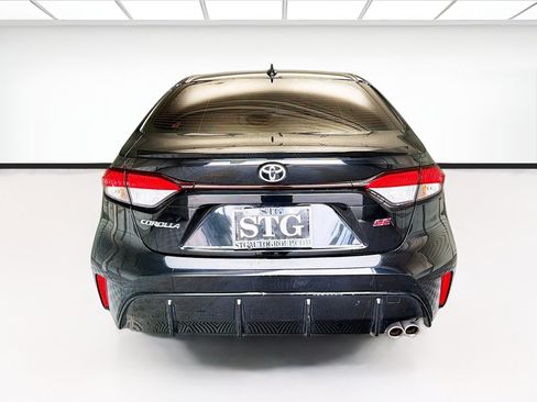 Used 2023 Toyota Corolla SE FWD image 5