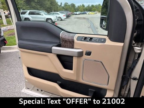 Used 2018 Ford F250 Lariat w/ Lariat Value Package AWD/4WD image 25