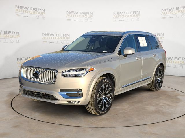 Certified 2025 Volvo XC90 B5 Core AWD/4WD image 1