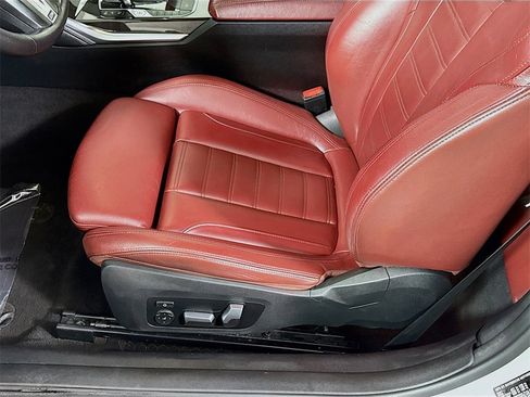 Used 2021 BMW M440i Convertible w/ Premium Package image 29