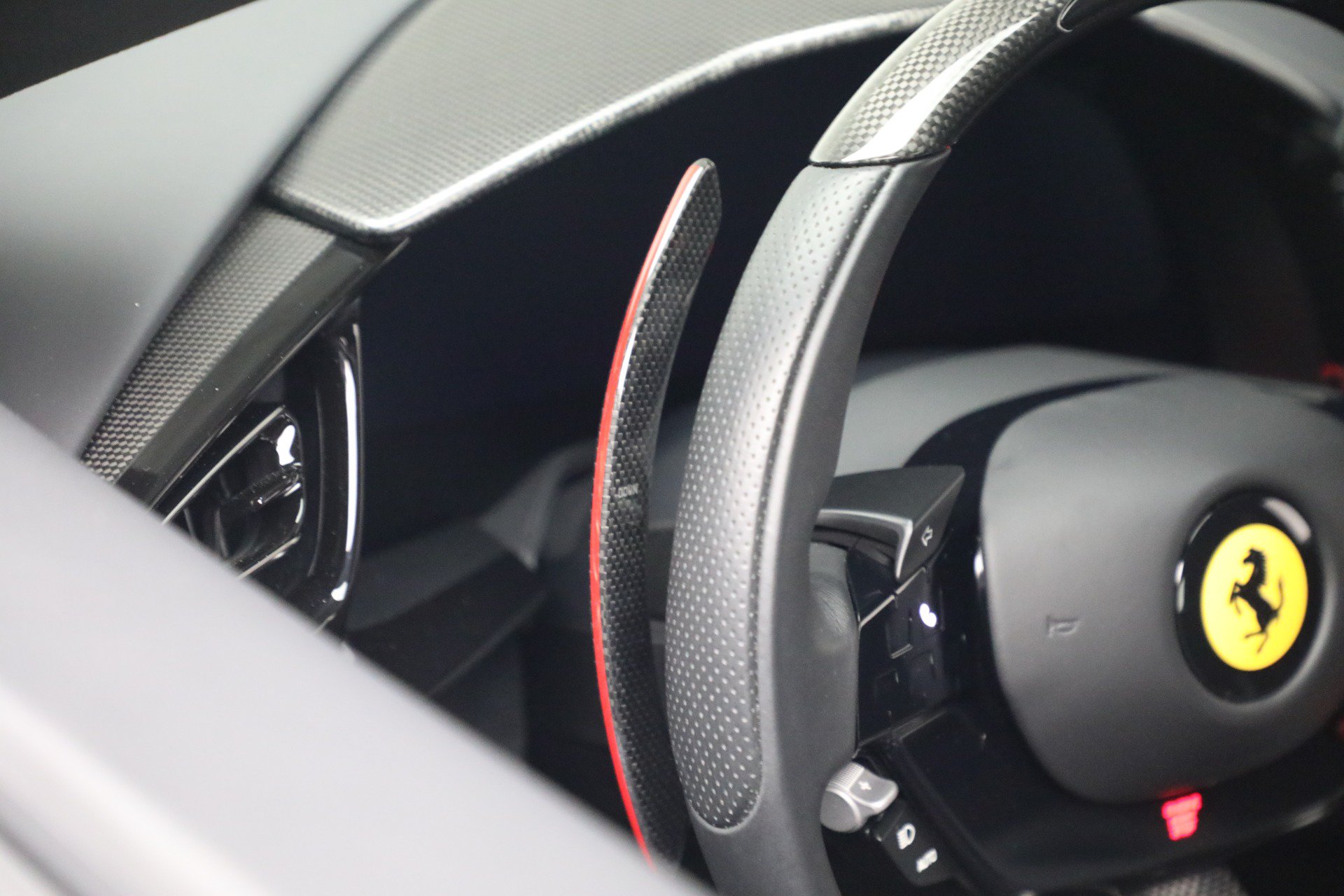 Used 2025 Ferrari 12Cilindri RWD image 23