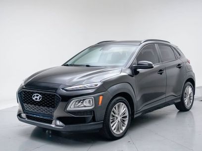 Used 2019 Hyundai Kona SEL w/ SEL Tech Package 02
