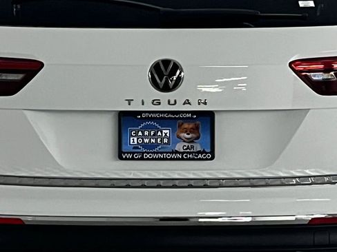 Used 2022 Volkswagen Tiguan SE image 31