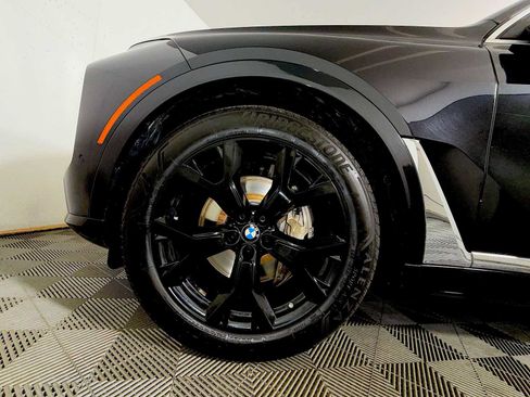 Used 2023 BMW X7 xDrive40i w/ Executive Package image 8