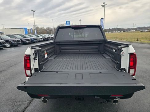 New 2026 Honda Ridgeline Black Edition image 11