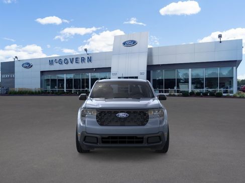 New 2025 Ford Maverick XLT w/ XLT Luxury Package FWD image 6