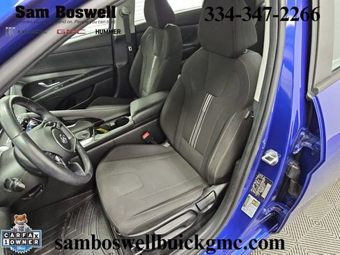 Used 2023 Hyundai Elantra SEL w/ Convenience Package FWD image 27