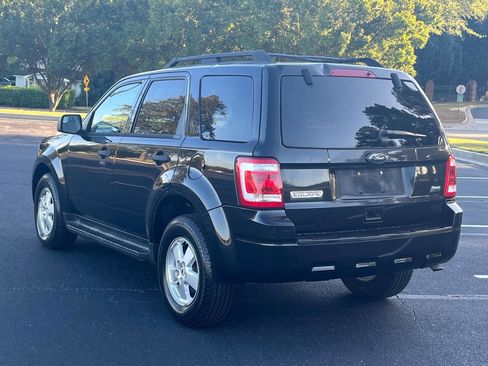 Used 2011 Ford Escape XLT w/ 203A Rapid Spec Order Code image 22