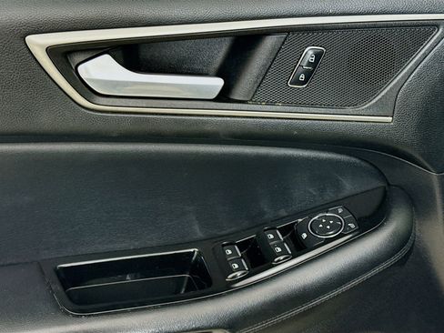 Used 2016 Ford Edge SEL w/ Equipment Group 201A image 22