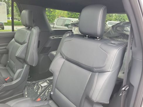 New 2026 Ford Expedition Max Platinum w/ Stealth Appearance Package AWD/4WD image 14