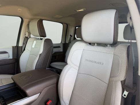 New 2026 RAM 3500 Laramie AWD/4WD image 10