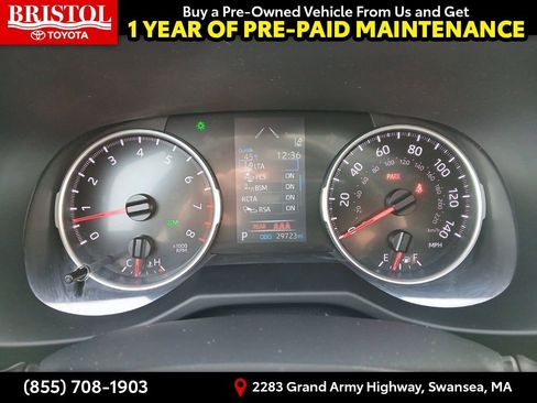 Used 2021 Toyota RAV4 XLE w/ Convenience Package image 26