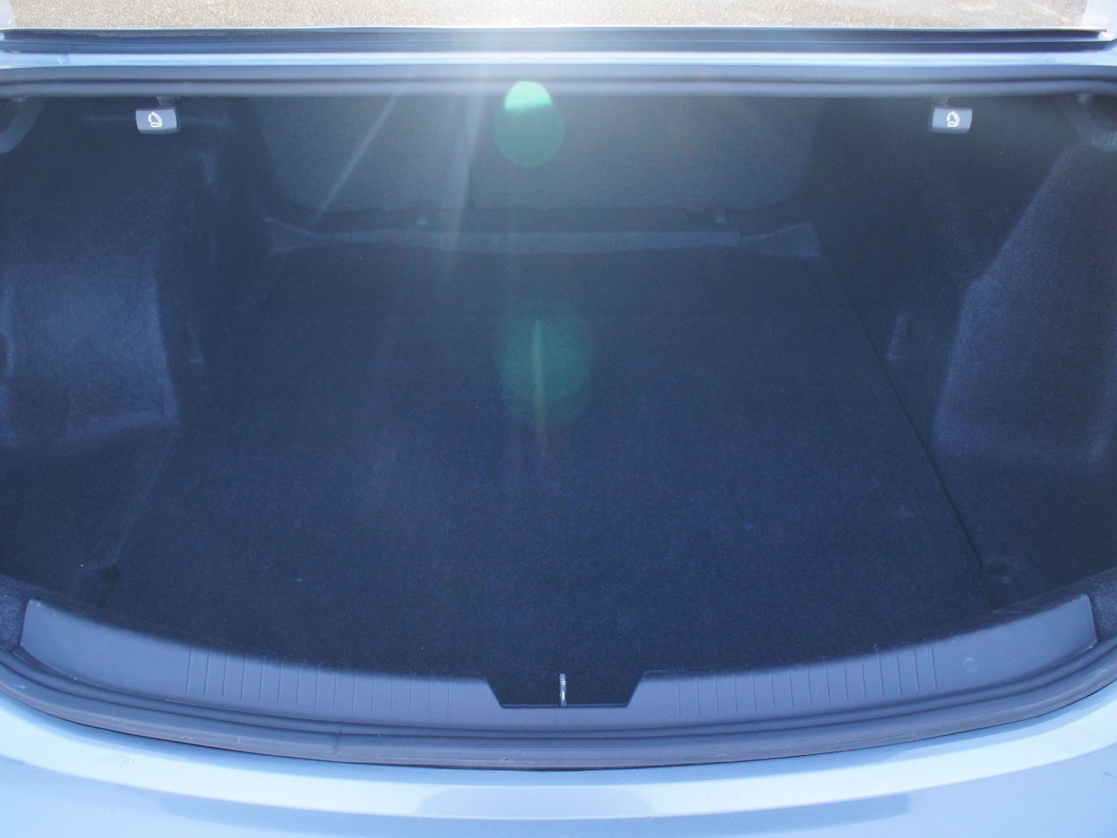 Used 2024 Chevrolet Malibu LT FWD image 16