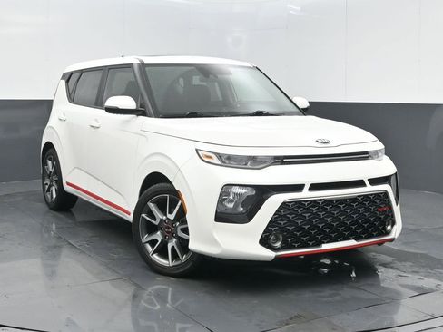 Used 2021 Kia Soul GT-Line image 2