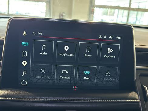 Used 2024 GMC Yukon SLT w/ SLT Luxury Package AWD/4WD image 27