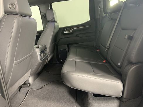 Used 2025 GMC Sierra 1500 SLT w/ SLT Premium Plus Package image 21