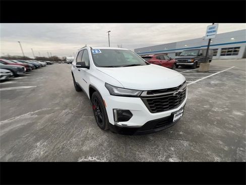 Certified 2023 Chevrolet Traverse Premier w/ Redline Edition image 2