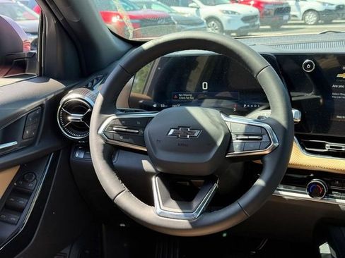 New 2026 Chevrolet Equinox ACTIV AWD/4WD image 8