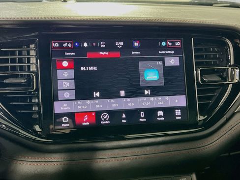 Used 2023 Dodge Durango GT AWD/4WD image 15
