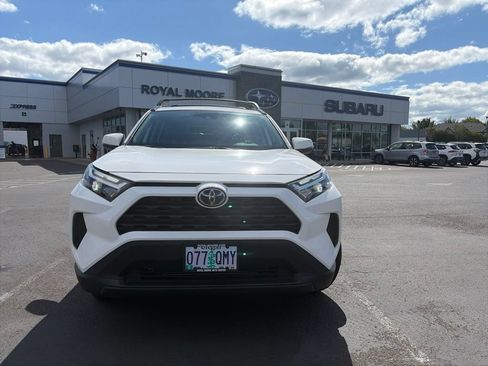 Used 2025 Toyota RAV4 XLE w/ Convenience Package AWD/4WD image 1