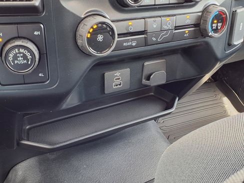 Used 2025 Ford F150 XL w/ Equipment Group 103A High AWD/4WD image 15