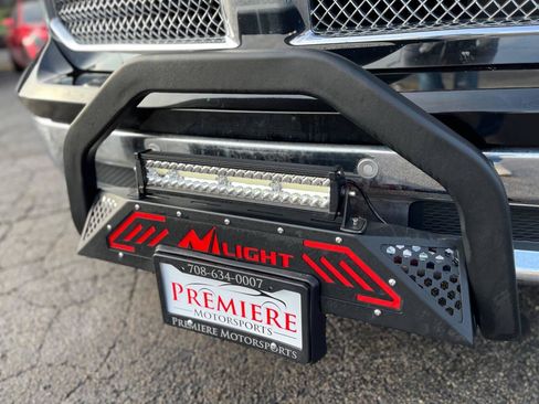 Used 2014 RAM 1500 Limited AWD/4WD image 11