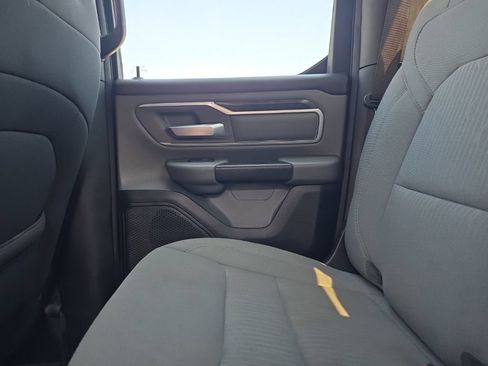 Used 2021 RAM 1500 Big Horn AWD/4WD image 11