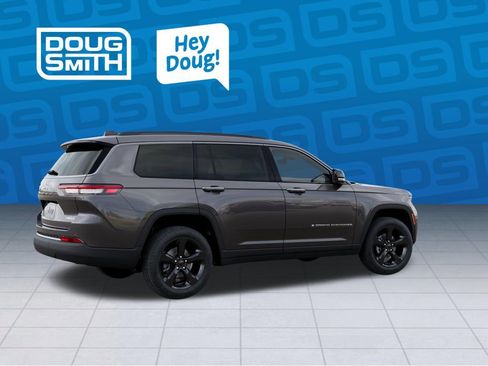 New 2026 Jeep Grand Cherokee L Limited AWD/4WD image 2