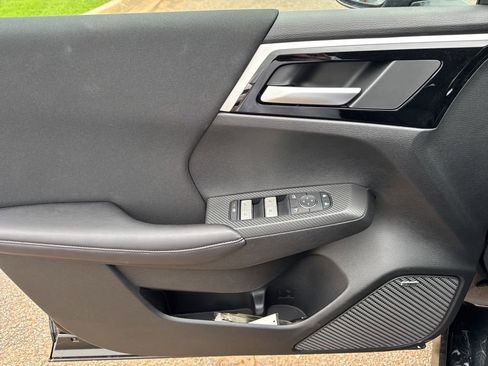 New 2026 Mitsubishi Outlander ES image 32