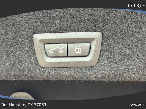 Used 2018 BMW 740i xDrive AWD/4WD image 35
