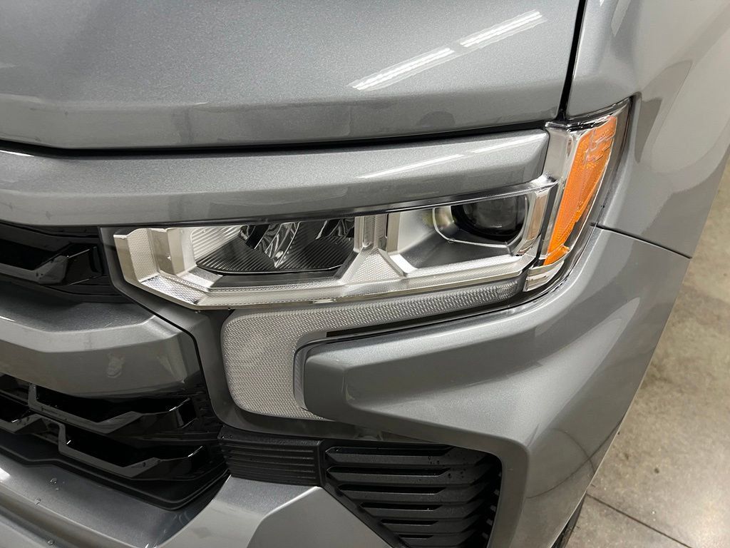 New 2026 Chevrolet Silverado 1500 RST AWD/4WD image 11