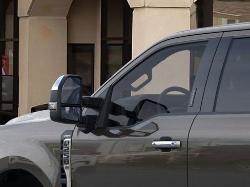 New 2025 Ford F250 Lariat w/ Chrome Package image 21