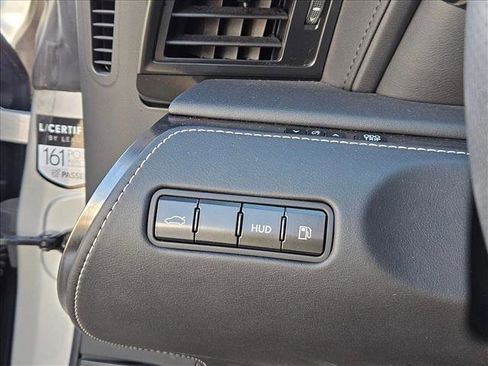 Used 2018 Lexus LC 500 Coupe image 10