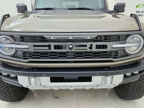 Used 2025 Ford Bronco Raptor AWD/4WD image 8