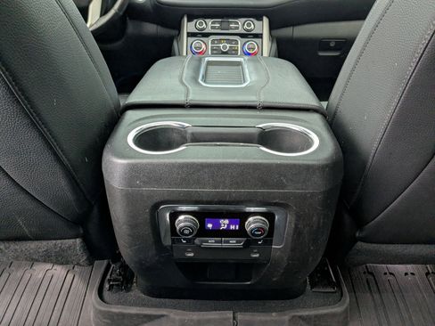 Used 2022 GMC Yukon XL Denali image 24