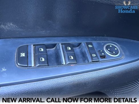 Used 2020 Kia Forte LXS FWD image 9