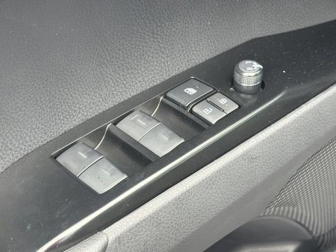 New 2026 Toyota Camry SE FWD image 19
