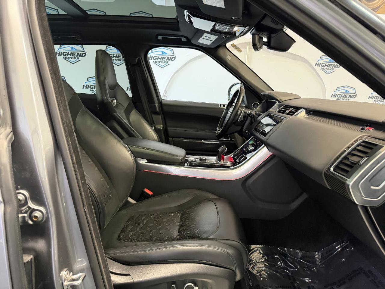 Used 2020 Land Rover Range Rover Sport SVR AWD/4WD image 26