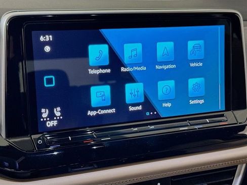 New 2026 Volkswagen Atlas Cross Sport SE image 7