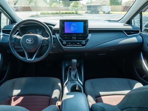 Used 2023 Toyota Corolla SE FWD image 20